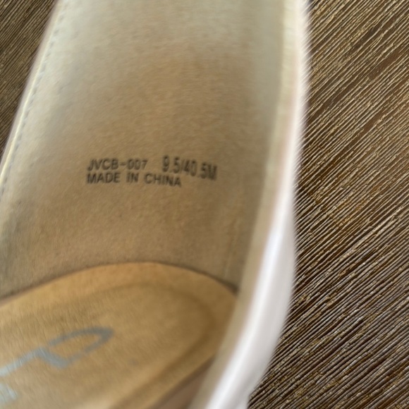 Chinese Laundry Tan Heels with Ankle Strap Women’s 9.5 - Picture 9 of 11